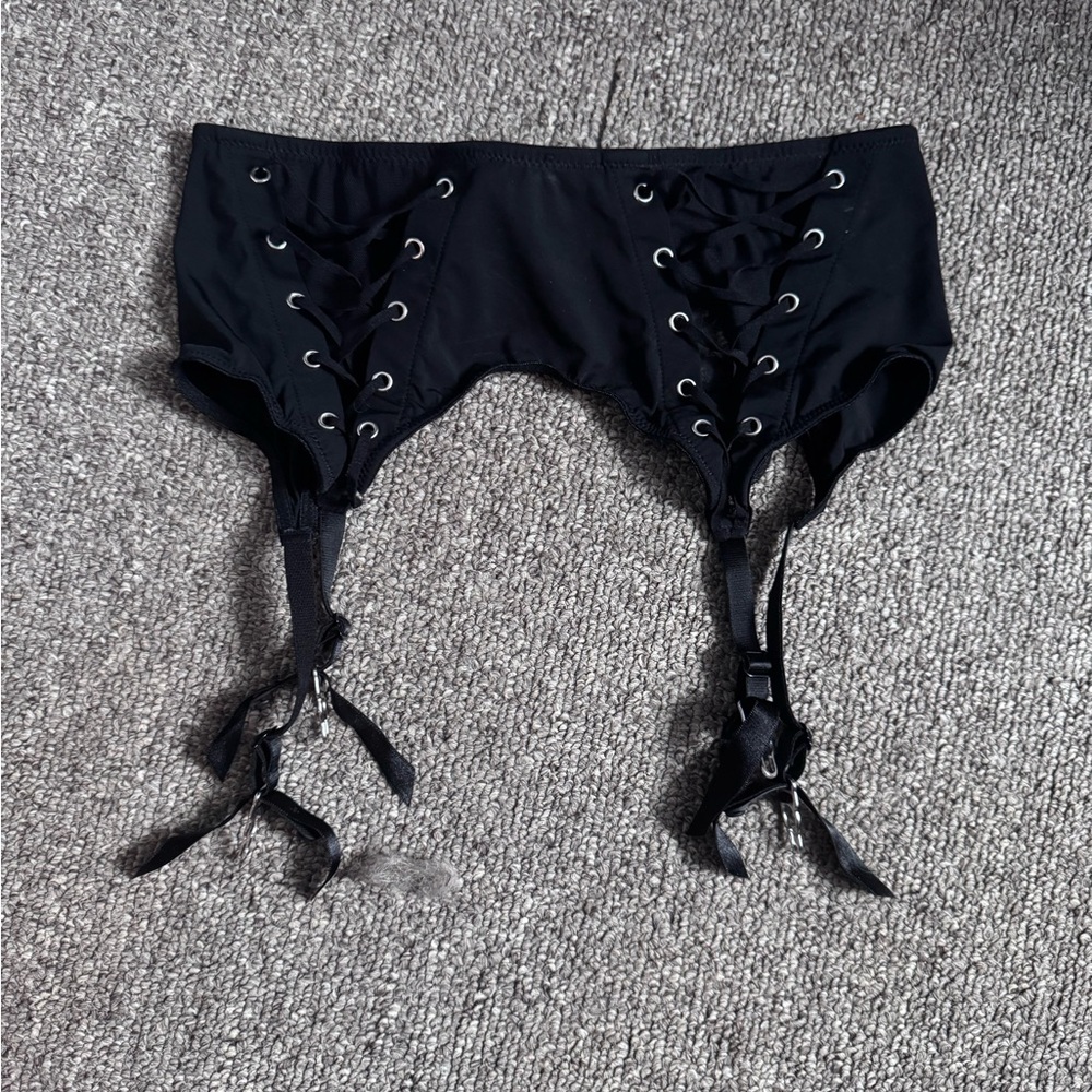 La SENZA Black Lace-Up Garter Belt